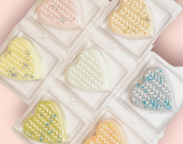 Mini Heart Clamshells